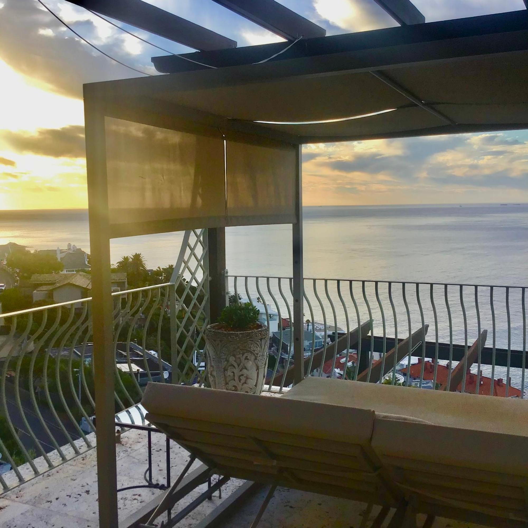 Villa Del Mar - "Luxurious En-Suite Bedroom With Lounge And Stunning Sea View Balcony In Bantry Bay" Ciudad del Cabo Exterior foto